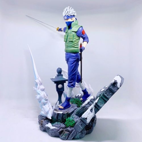 Mô hình Naruto Hokaghe Kakashi cao 35cm ngang 31cm nặng 2,5kg