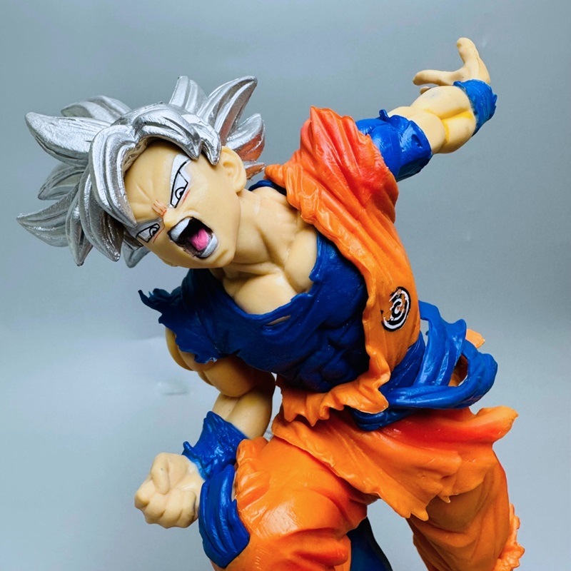 mo-hinh-songoku-toc-trắng-cao-21cm-nặng-500g-phu-kien-1 Mô hình Songoku tóc trắng Cao 21cm nặng 500g + Phụ kiện