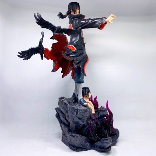 Mô hình Naruto Itachi Akatsuki + 2 đầu thay thế cao 40cm rộng 30 cm nặng 2,5kg