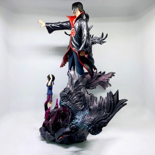 Mô hình Naruto Itachi Akatsuki + 2 đầu thay thế cao 40cm rộng 30 cm nặng 2,5kg